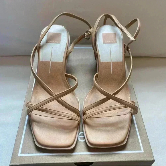 Dolce Vita Beacon Sandals Light Tan Stella Size 10 - Picture 2 of 10